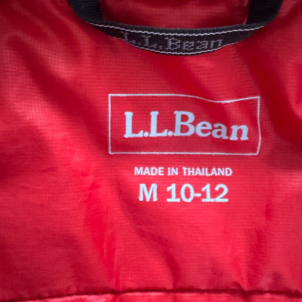 LL Bean Primaloft Packaway Jacket size M (10/12) in black - Picture 2 of 3